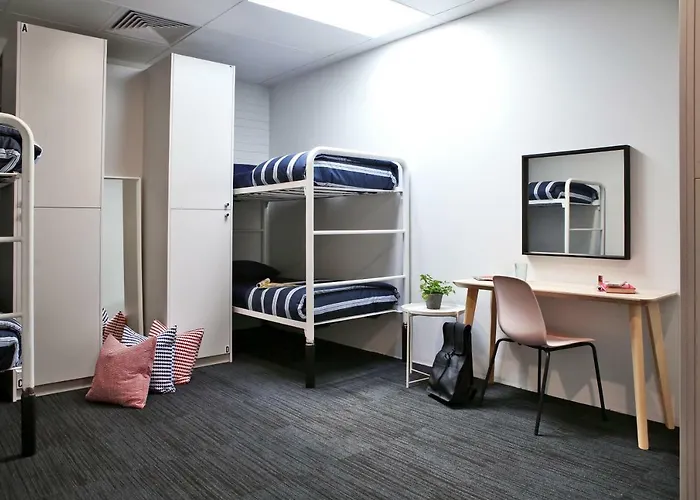 Quarto compartilhada apenas para mulheres